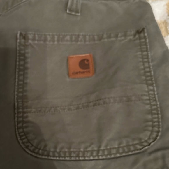 Carhartt Green Original Fit Cargo Shorts with Durable Cotton Blend - Picture 3 of 7